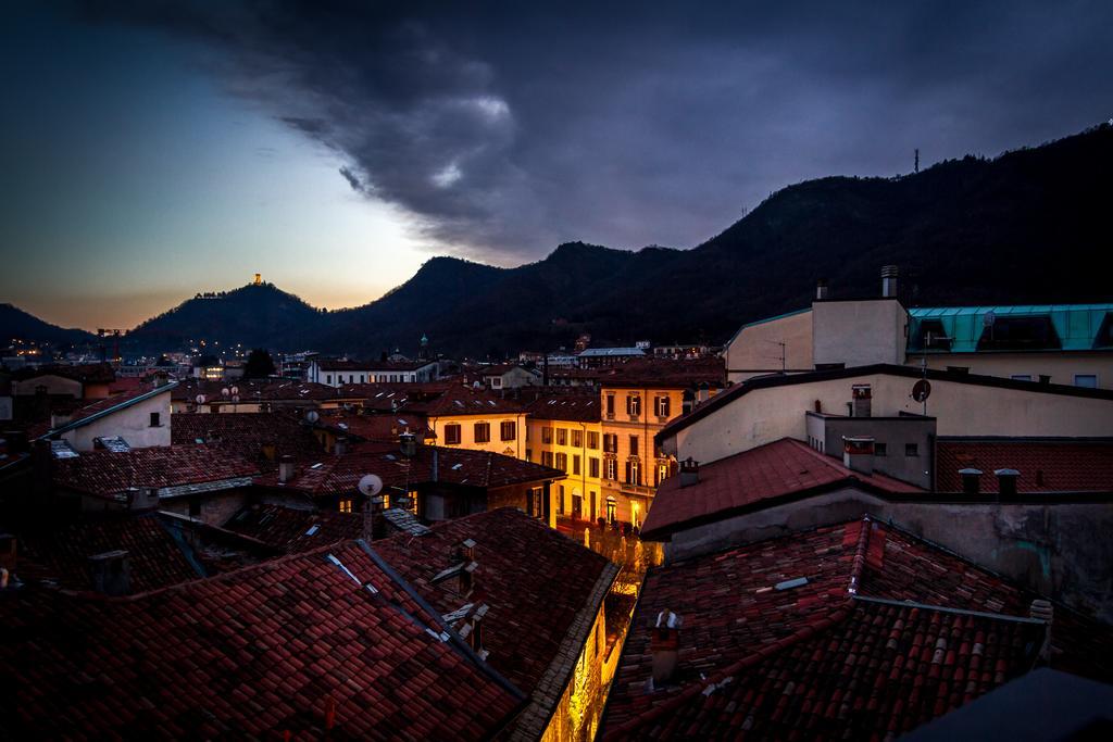 Como Unique View - Bymyhomeinكومو الغرفة الصورة